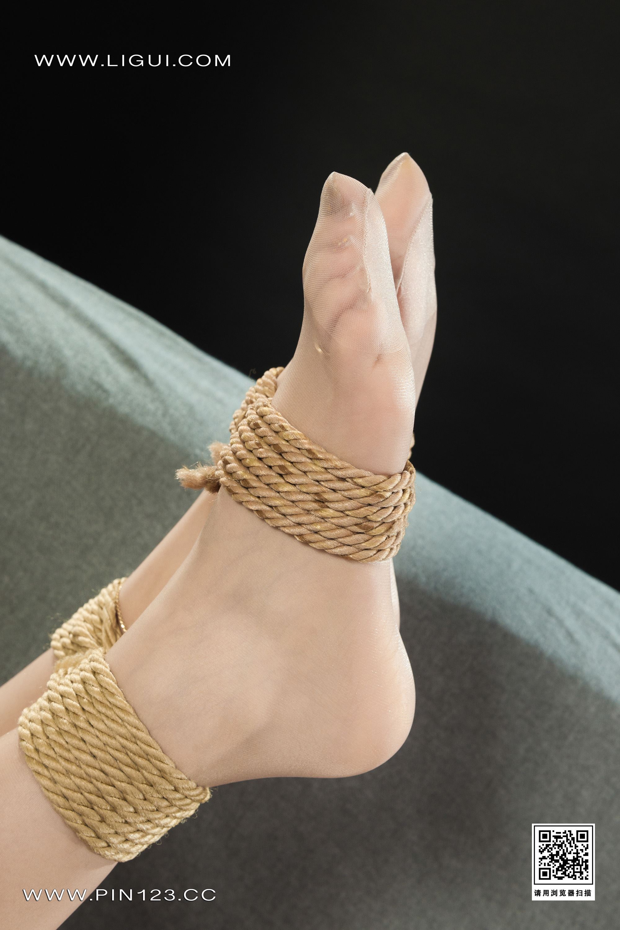 Ligui丽柜 2022.11.04 紧缚学妹 凉儿